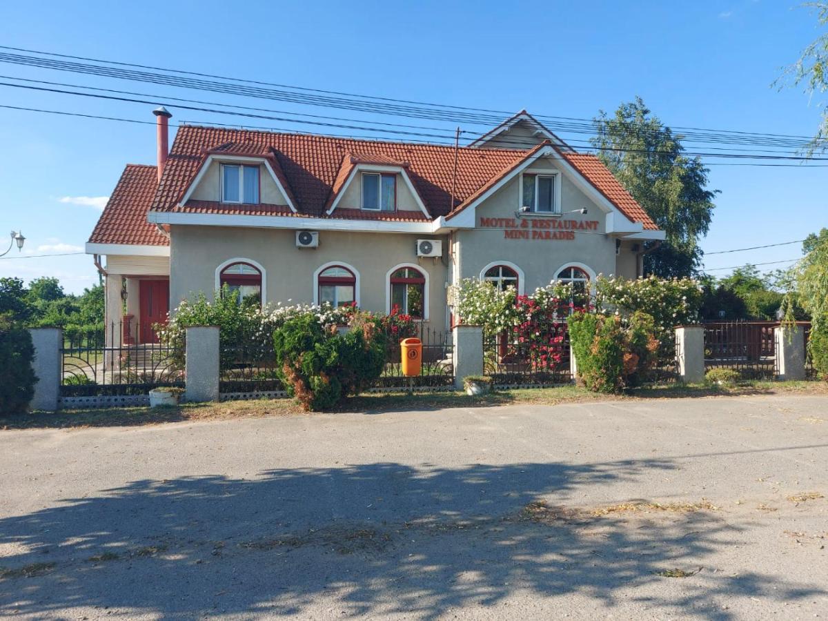 Mini Paradis Fughiu Eksteriør bilde